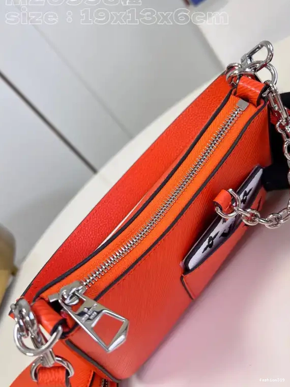 VUITTON Marellini LOUIS 0415